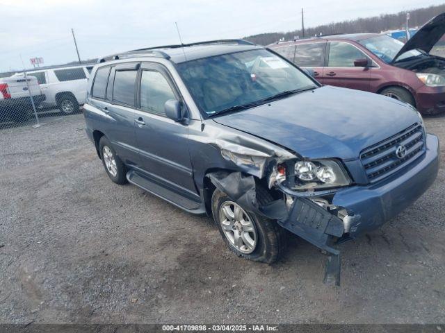  Salvage Toyota Highlander