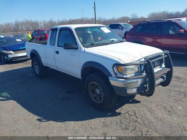  Salvage Toyota Tacoma