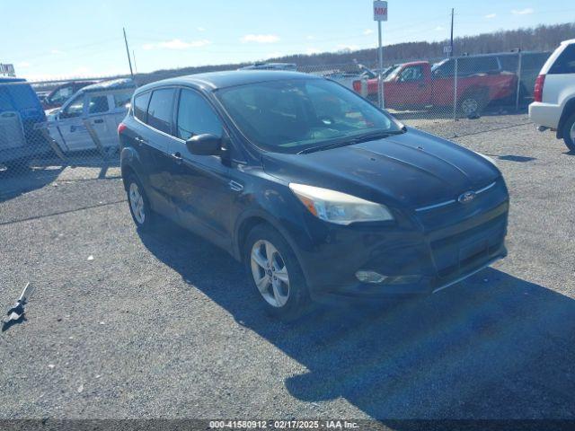  Salvage Ford Escape