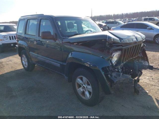  Salvage Jeep Liberty