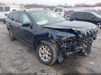  Salvage Jeep Cherokee