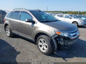  Salvage Ford Edge