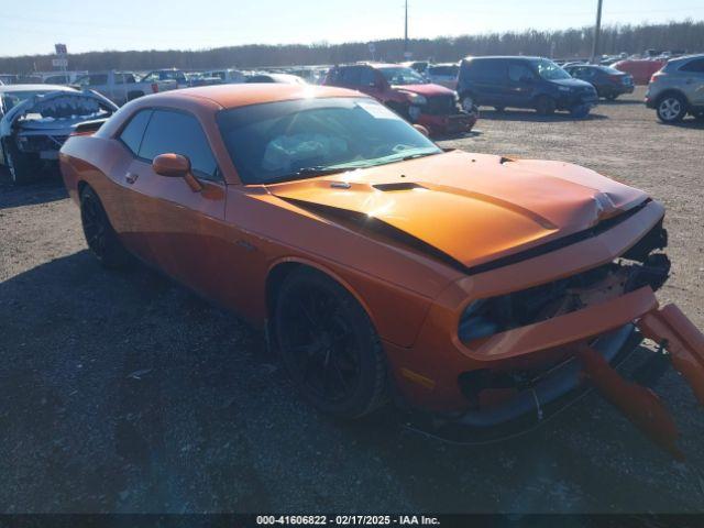  Salvage Dodge Challenger