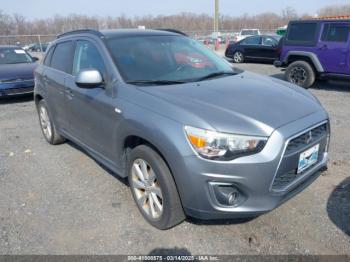  Salvage Mitsubishi Outlander