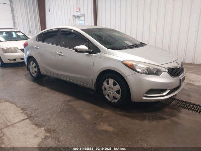  Salvage Kia Forte