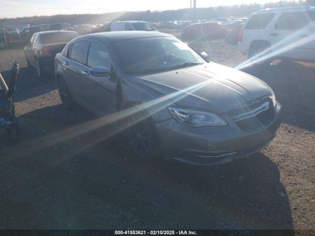  Salvage Chrysler 200