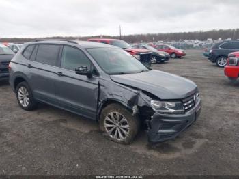  Salvage Volkswagen Tiguan