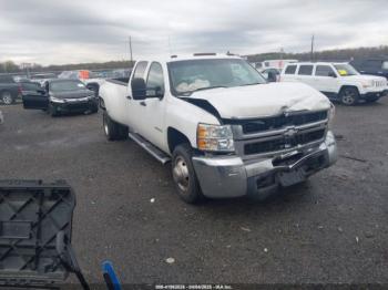  Salvage Chevrolet Silverado 3500