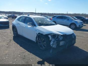  Salvage Lexus Ux