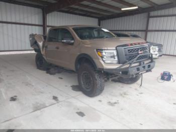  Salvage Nissan Titan