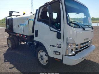  Salvage Isuzu Nrr