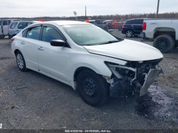  Salvage Nissan Altima