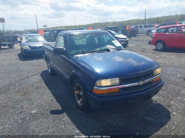  Salvage Chevrolet S-10