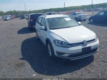  Salvage Volkswagen Golf
