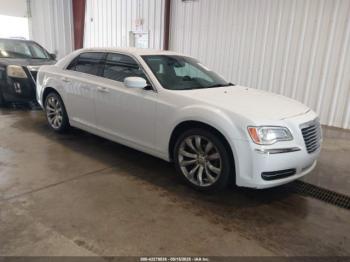  Salvage Chrysler 300