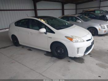  Salvage Toyota Prius