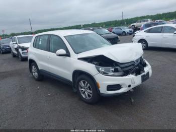  Salvage Volkswagen Tiguan