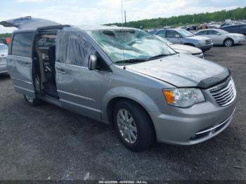  Salvage Chrysler Town & Country
