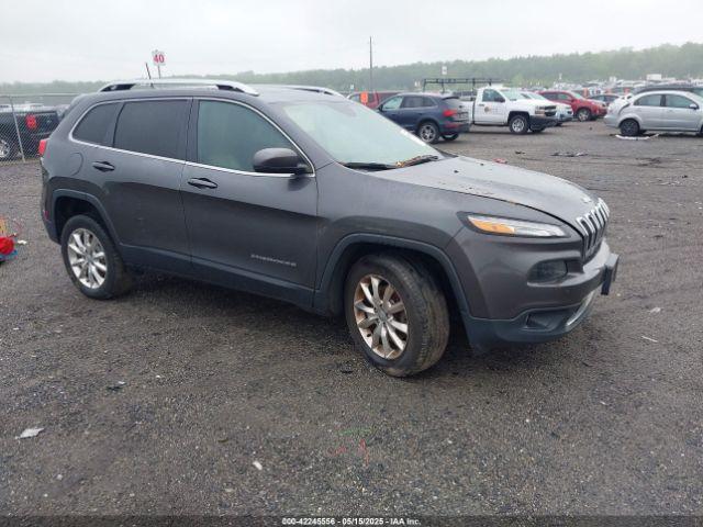  Salvage Jeep Cherokee