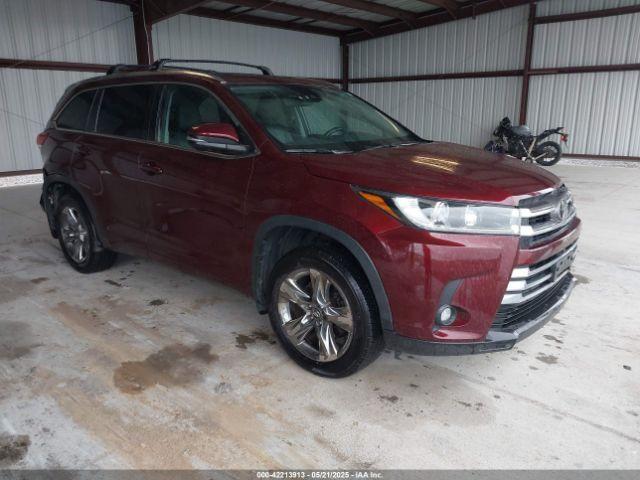  Salvage Toyota Highlander