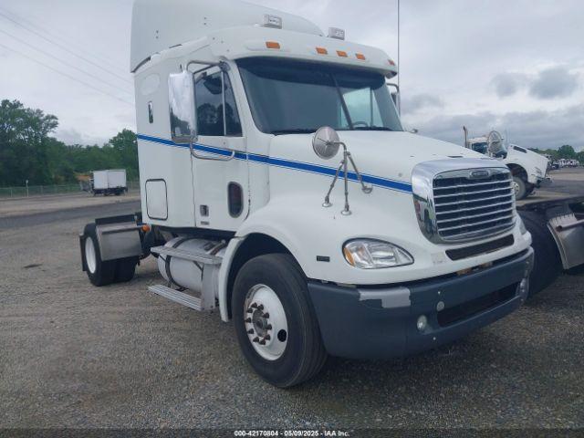  Salvage Freightliner Columbia