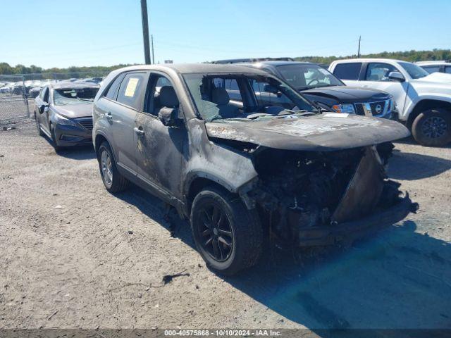  Salvage Kia Sorento