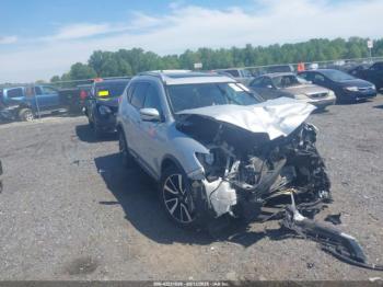  Salvage Nissan Rogue