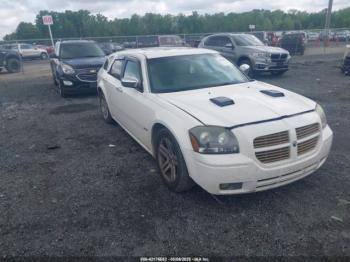  Salvage Dodge Magnum