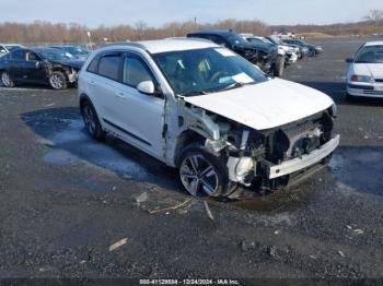  Salvage Kia Niro