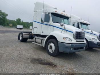  Salvage Freightliner Columbia