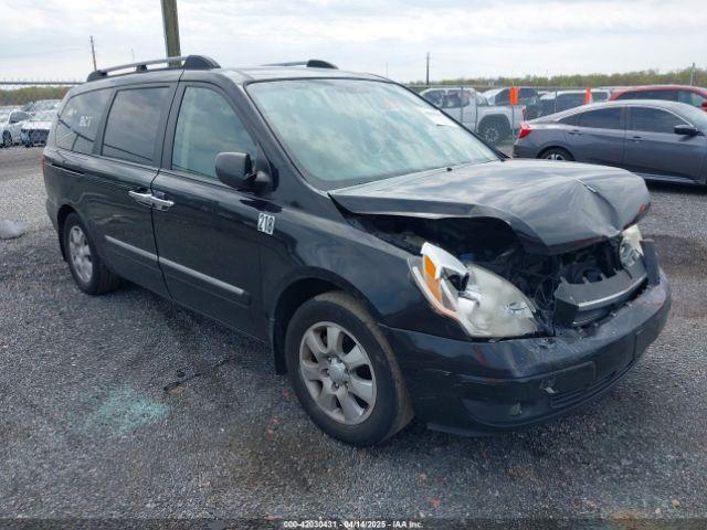  Salvage Hyundai Entourage