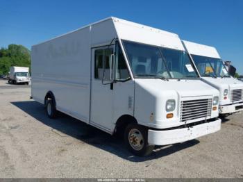  Salvage Ford E-450