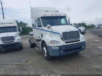  Salvage Freightliner Columbia