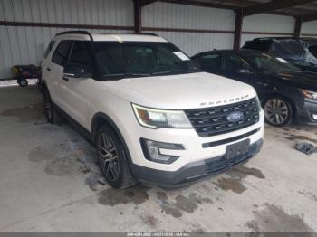  Salvage Ford Explorer