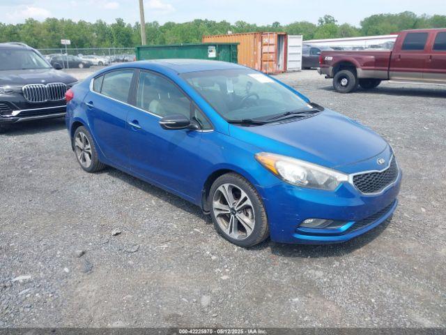  Salvage Kia Forte