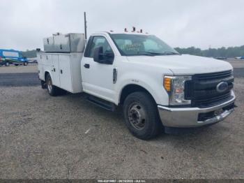  Salvage Ford F-350