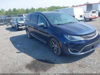  Salvage Chrysler Pacifica