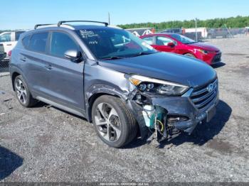  Salvage Hyundai TUCSON