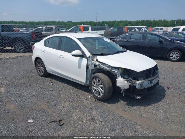  Salvage Mazda Mazda3