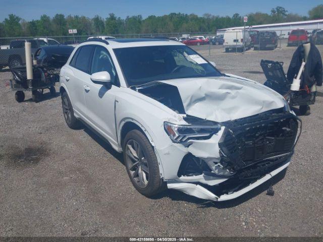  Salvage Audi Q3