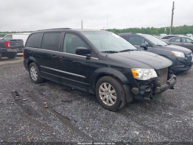  Salvage Chrysler Town & Country