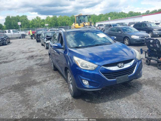  Salvage Hyundai TUCSON