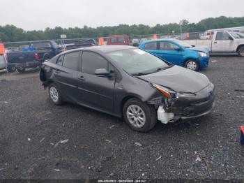  Salvage Toyota Prius