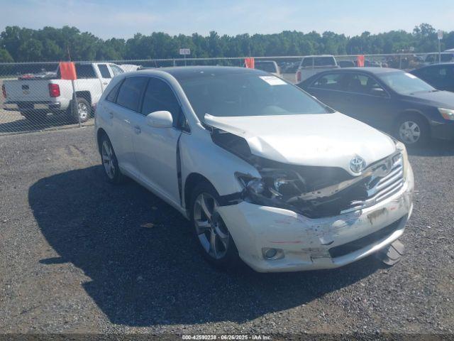  Salvage Toyota Venza