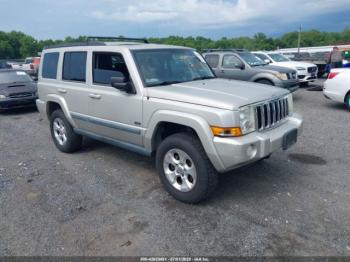  Salvage Jeep Commander