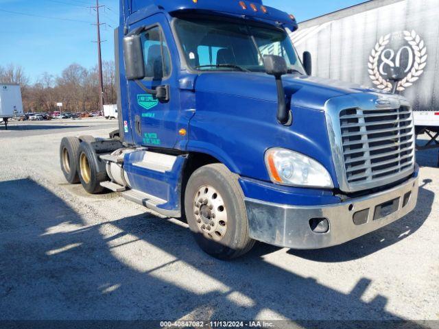  Salvage Freightliner Cascadia 125