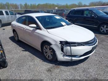  Salvage Chrysler 200