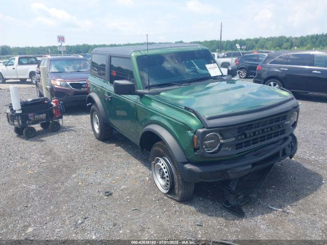  Salvage Ford Bronco