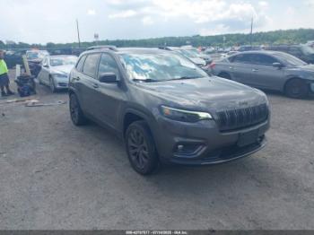  Salvage Jeep Cherokee