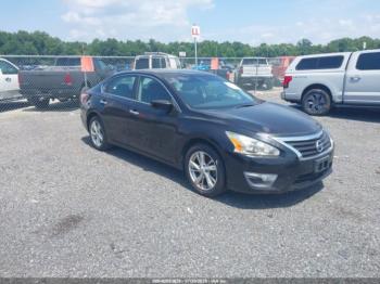  Salvage Nissan Altima